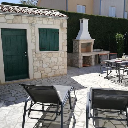 Apartments Adrijana Malinska Kamer foto