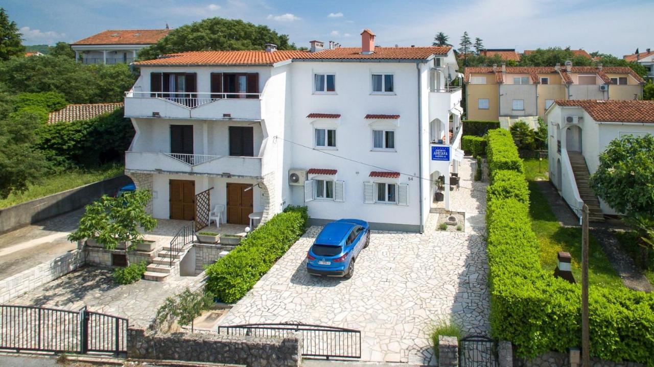 Apartments Adrijana Malinska Buitenkant foto